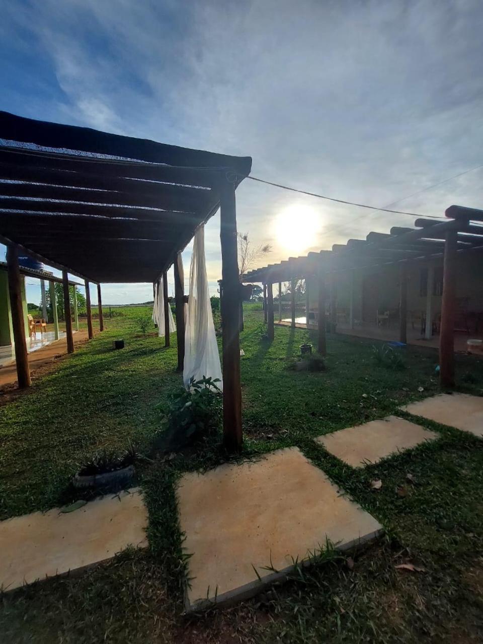 Pousada O Canto Da Seriema Nobres Exterior photo